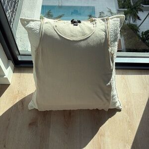 August Silk Classic Lightweight Knit Silk Blend Crewneck Sweater Tank Top